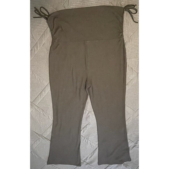 No Boundaries Pants Knit Stretch Flare Bottom High Waist Black Women’s Size L - Picture 5 of 9